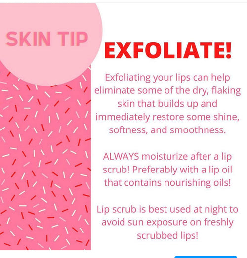 Hydrating cake lip scrub